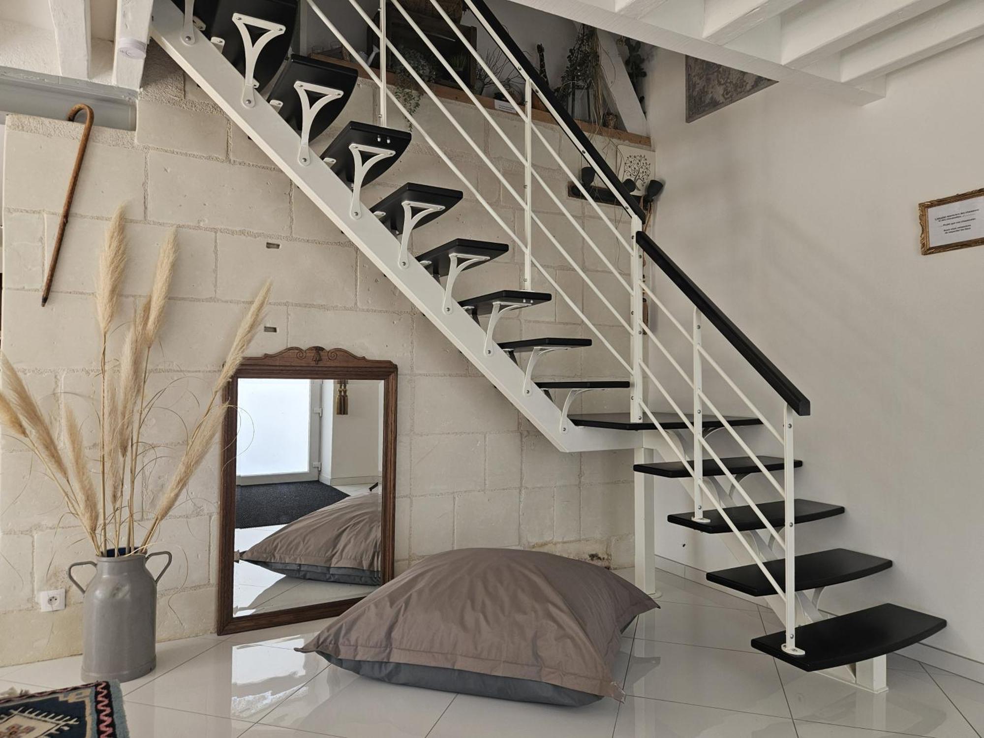 Comme A La Maison Couffy Exterior foto