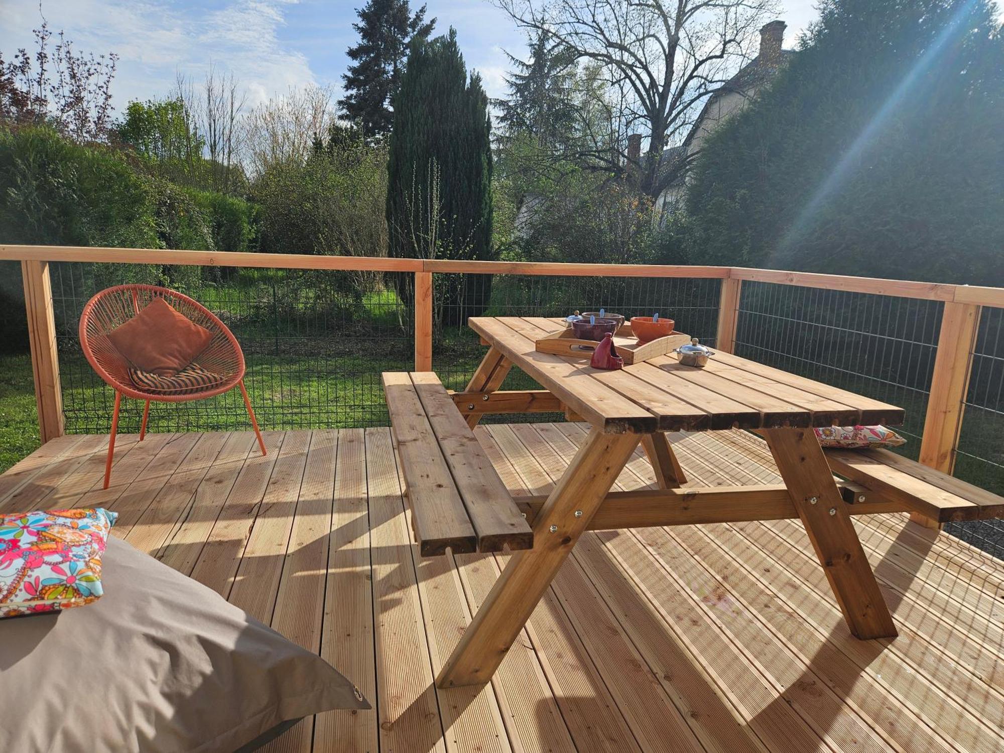Comme A La Maison Couffy Exterior foto